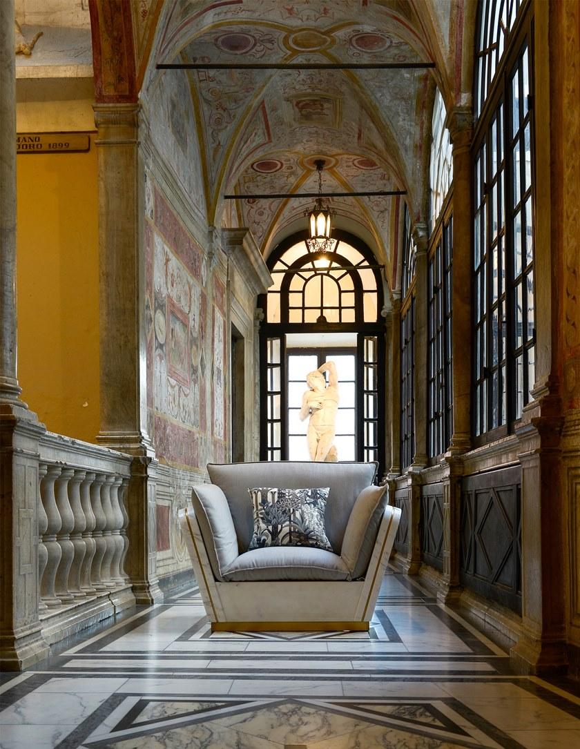 FranchiUmbertoMarmi Кресло из скульптурного мрамора с подлокотниками Mattis Hd032stabra - Вид №3