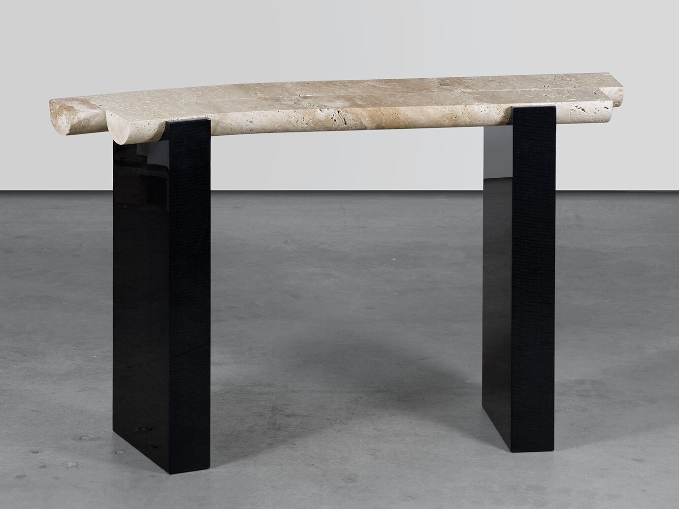 Травертин и деревянная консоль Movimento Gallery Tipstudio ARCH-00081180