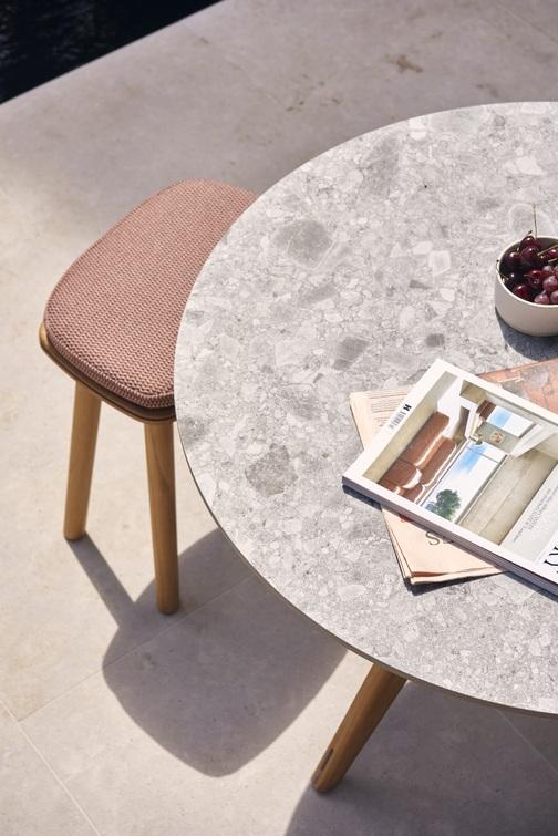 MNST981 Обеденный стол teak nero ⌀100см Manutti Torsa - Вид №10