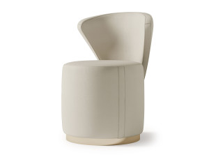 Кожаное кресло