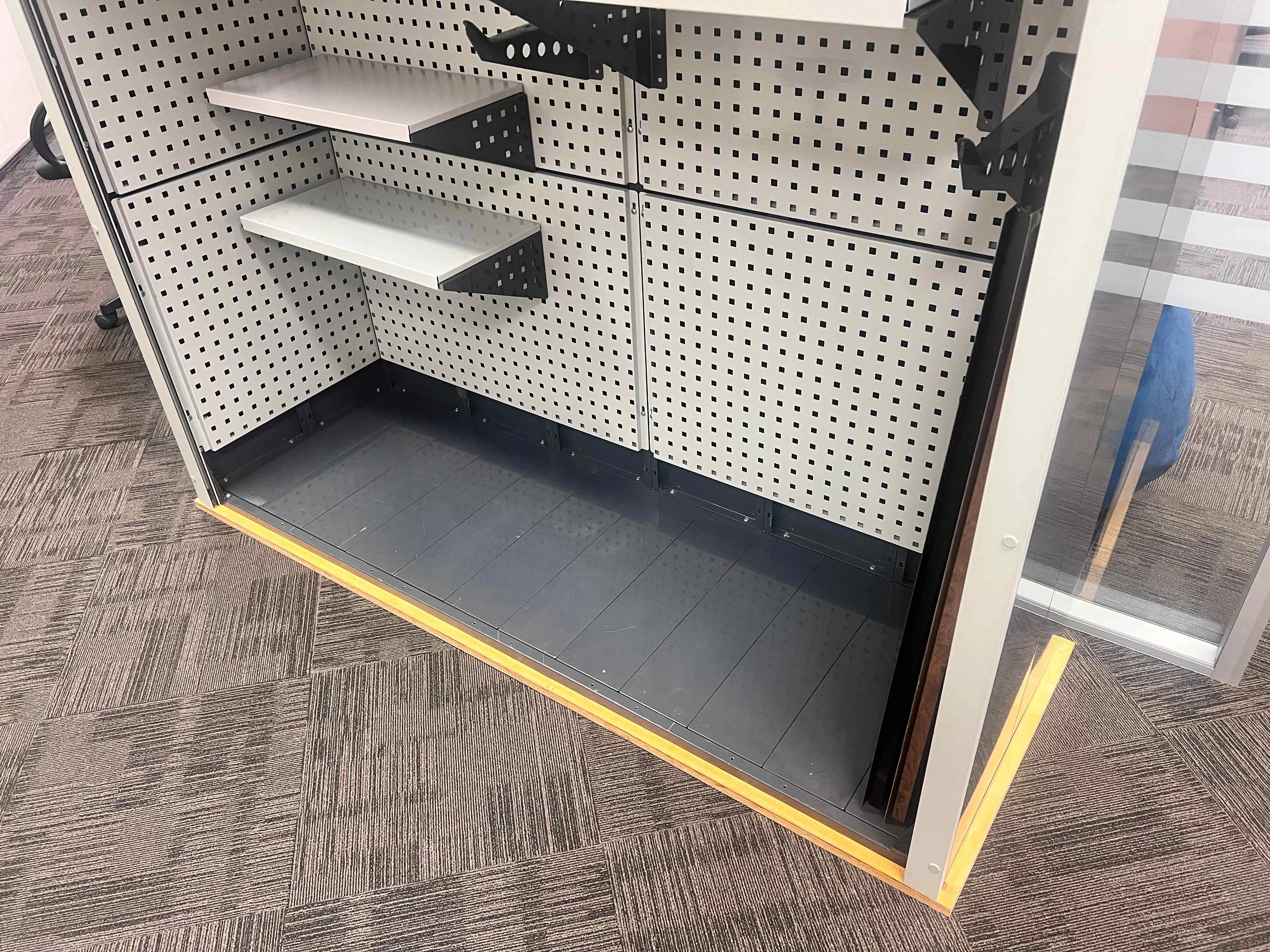 Шкаф для паркинга 1700х950х600 Верстакофф RC-1.002 - Вид №10