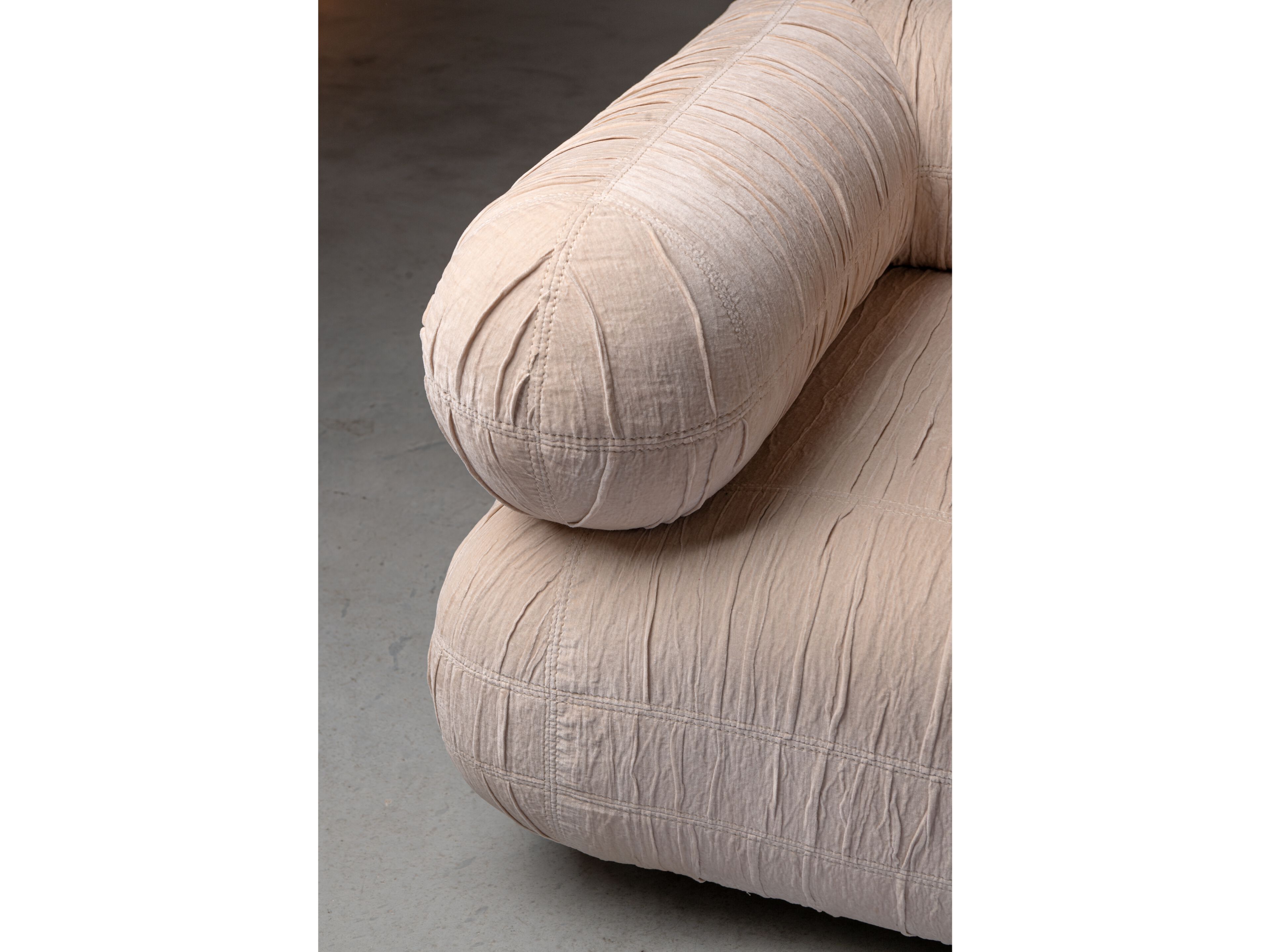 Тканевое кресло с подлокотниками The House of Lyria DIOMIRA ARCH-00124004 - Вид №10