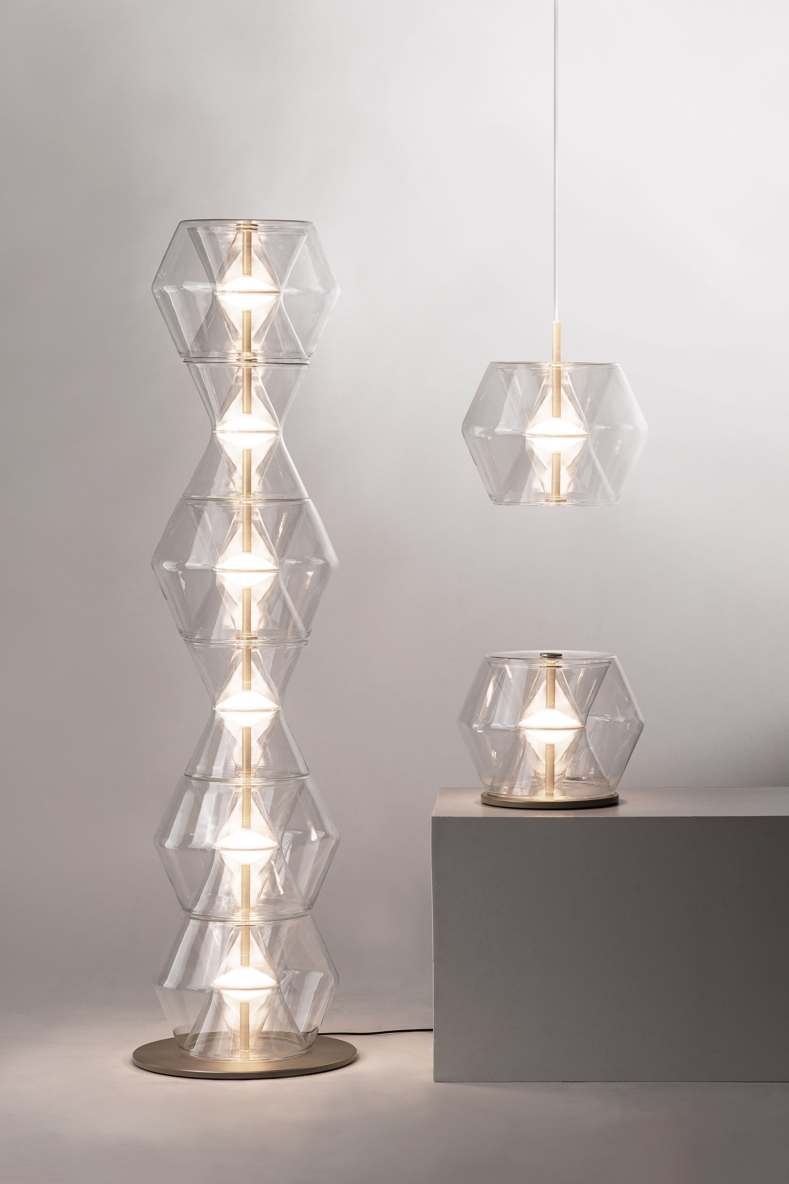 Светодиодная настольная лампа из дутого стекла Rakumba Argyle ARCH-00071800 - Вид №1