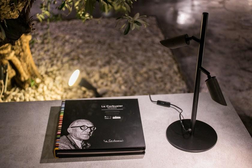 URBI et ORBI Регулируемая настольная лампа из бетона Funky 2016 sun-id-1357379 - Вид №3