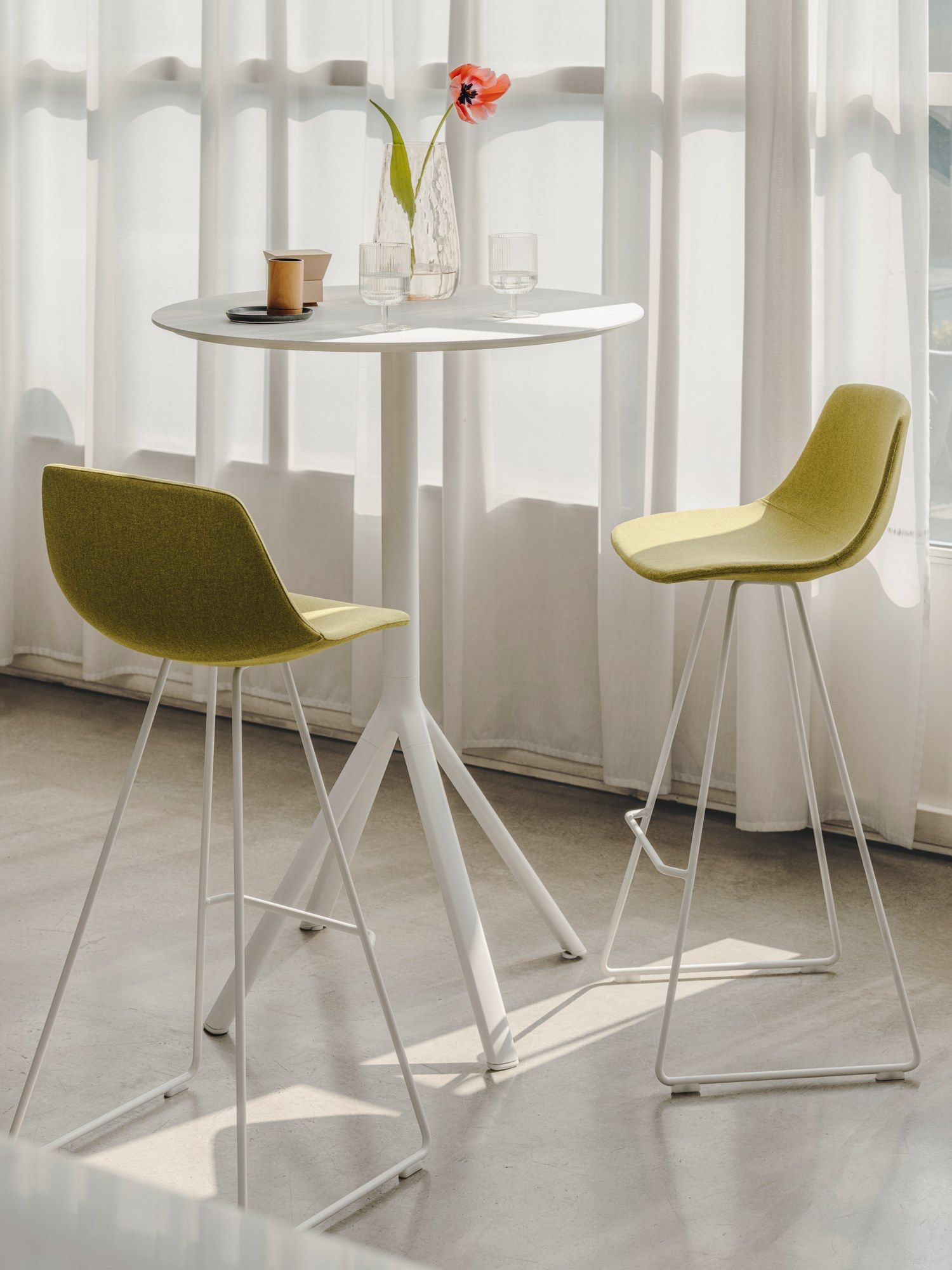 Высокий круглый садовый стол Lapalma FORK OUTDOOR ARCH-00093399 - Вид №5