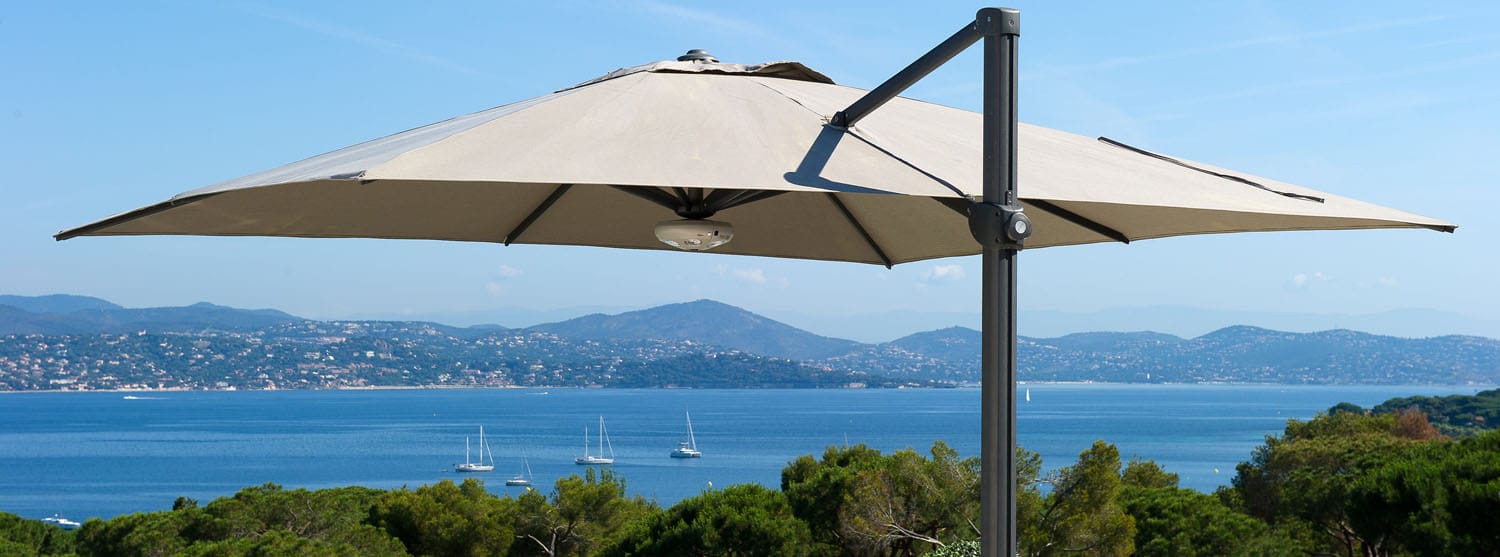 Тканевый квадратный поворотный зонтик с боковым полюсом Les Jardins® ARCH-00054803