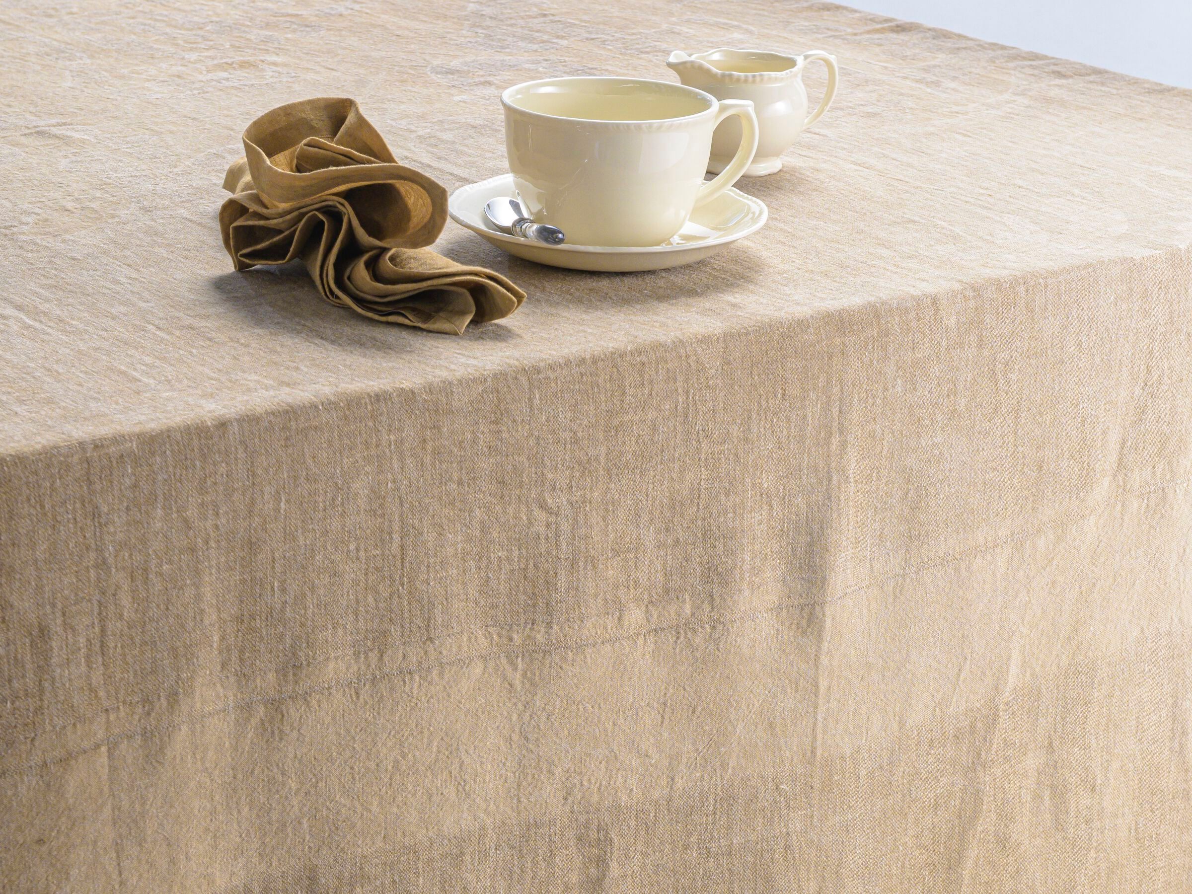 Льняная скатерть The House of Lyria TAXUS ARCH-00064575