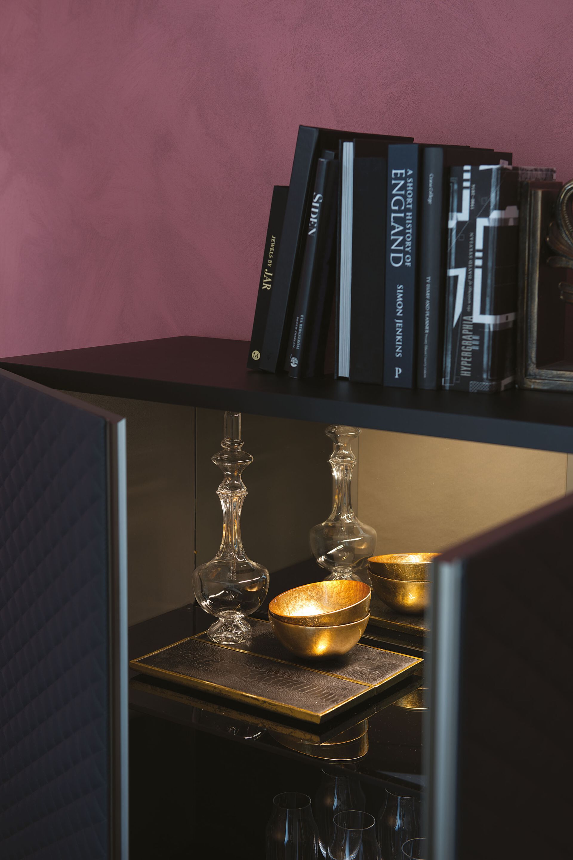 Шкаф с кожаными распашными дверцами Cattelan italia TIFFANY ARCH-00053478 - Вид №4