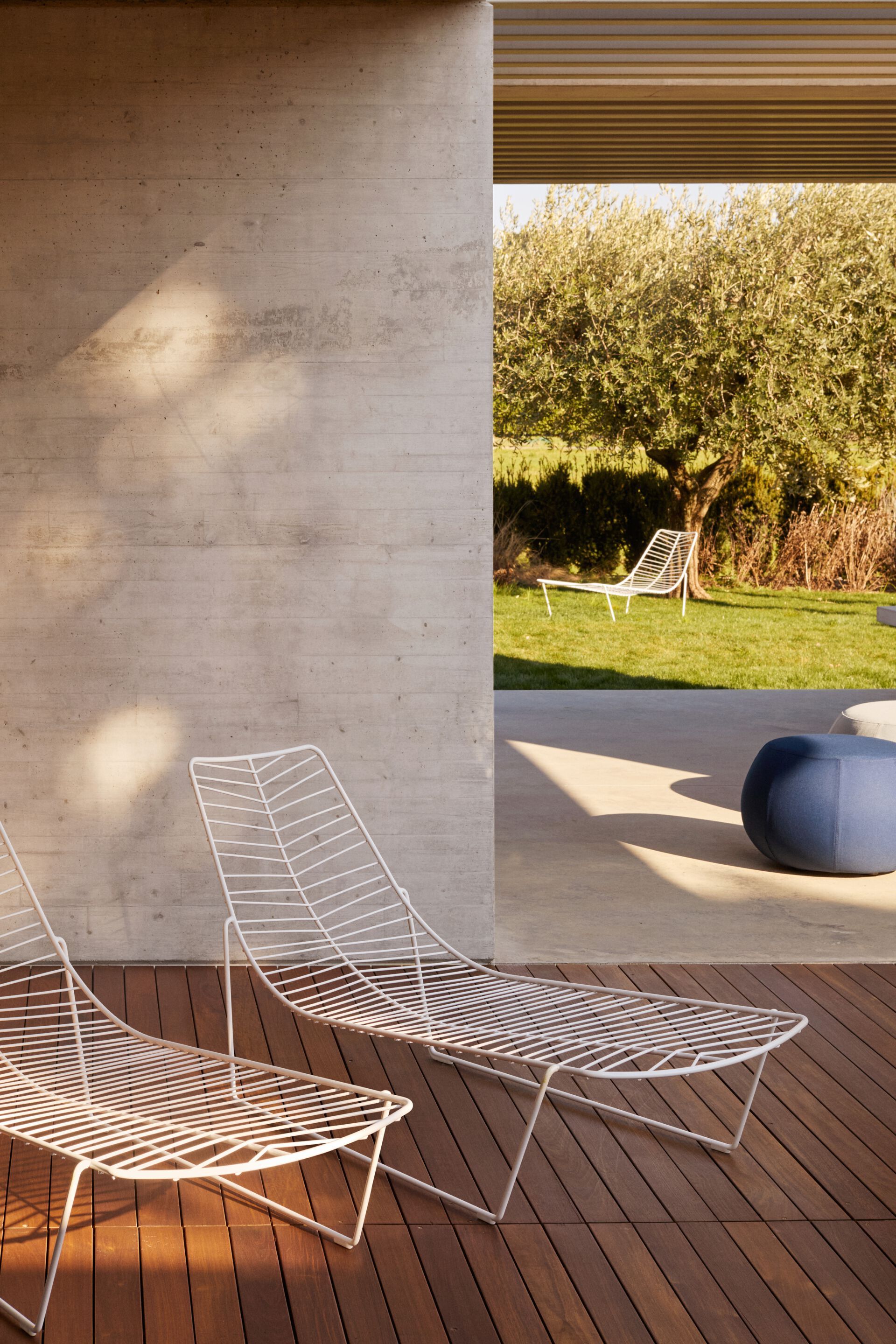 Стальной садовый шезлонг Arper ARCH-00120636 - Вид №1