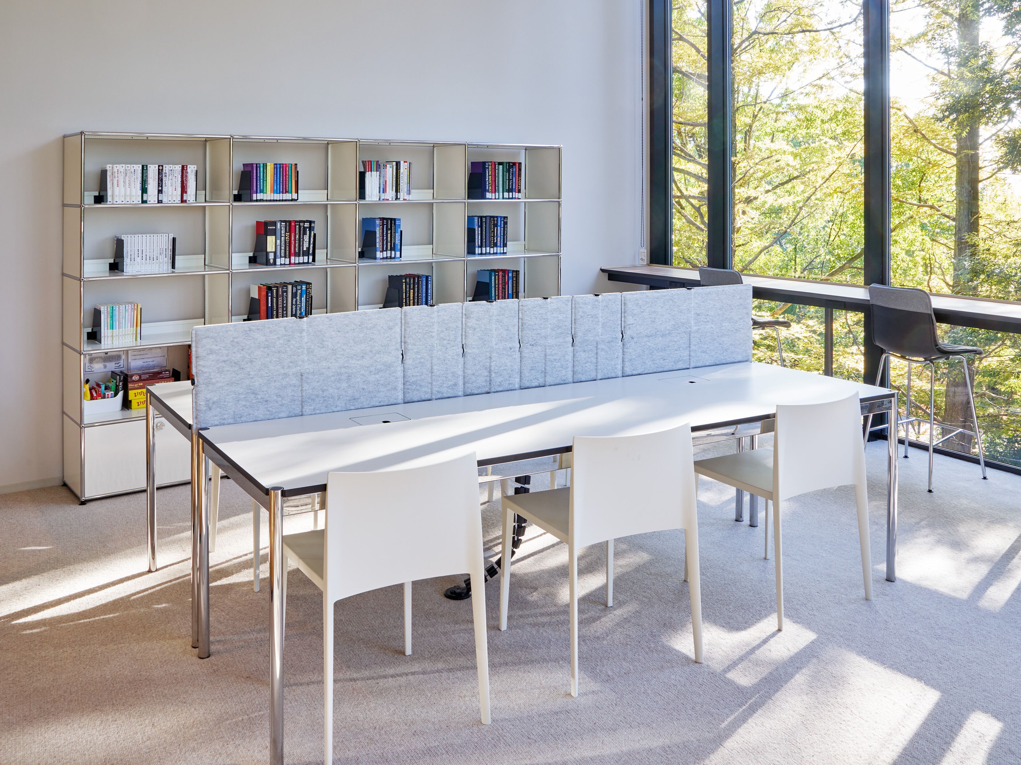 Звукопоглощающая офисная перегородка из полиэстера USM USM Privacy Panels ARCH-00054931 - Вид №1