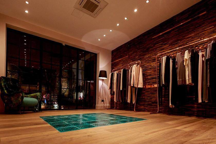 Wonderwall Studios Трехмерная обшивка интерьеров деревом Railroad sleepers sun-id-1461874 - Вид №2