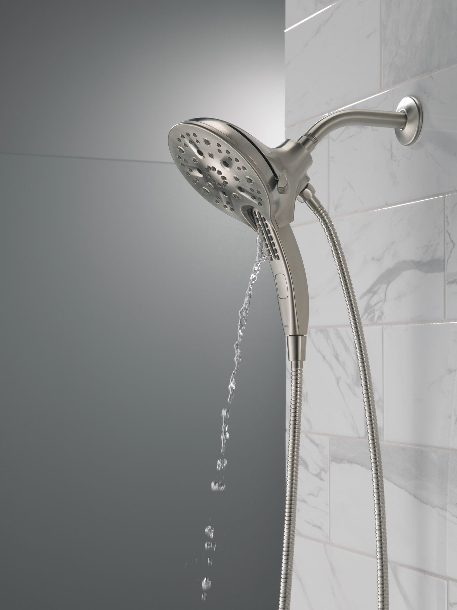 In2ition® H2Okinetic® Душ два в одном с 5 настройками Delta Faucet 58620-SS-PK - Вид №16