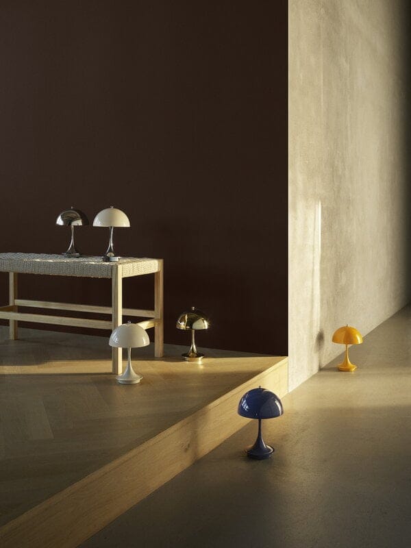 Настольная лампа с USB-зарядкой In Stock Louis Poulsen ARCH-00137332 - Вид №4