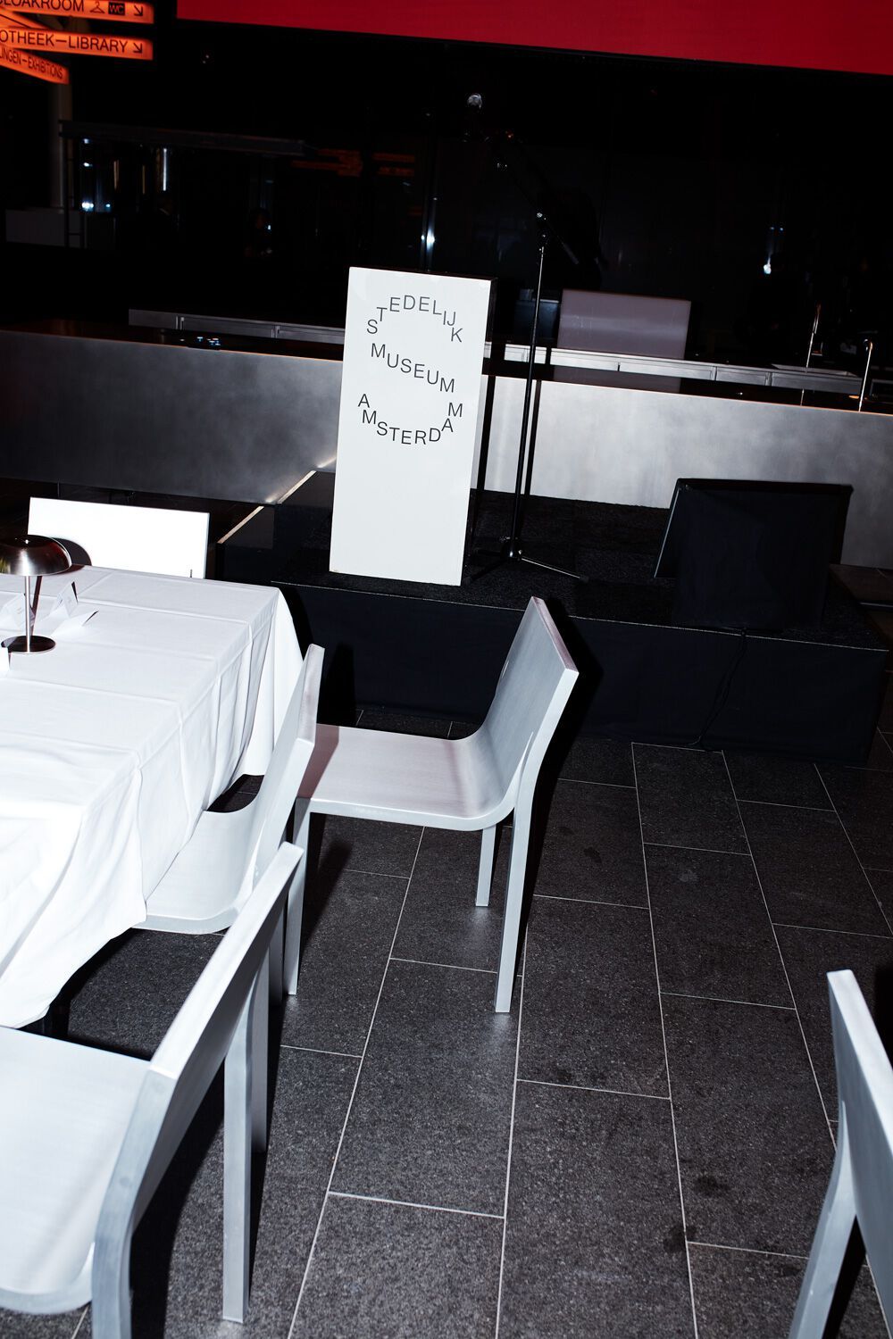 Штабелируемый алюминиевый стул BD Barcelona Stedelijk ARCH-00132726 - Вид №44