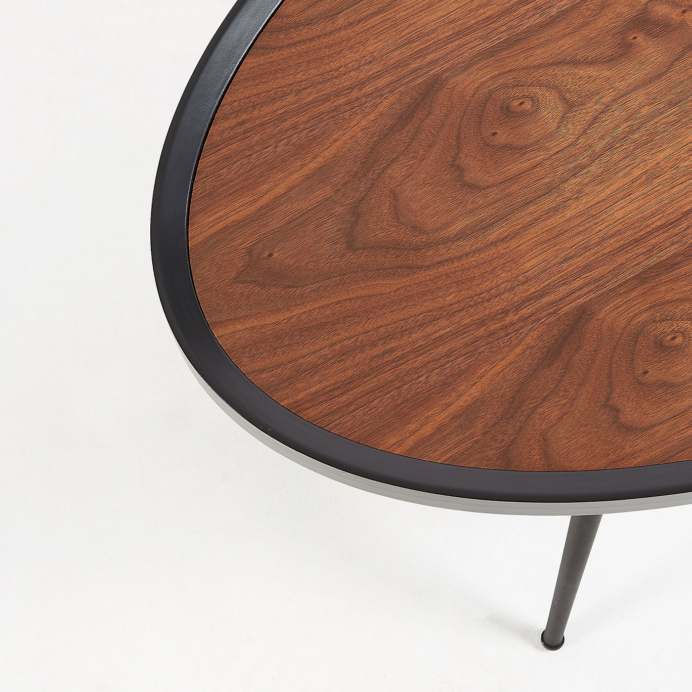 067809 Журнальный столик Kamelia из шпона ореха La Forma Kinsley  - Вид №2