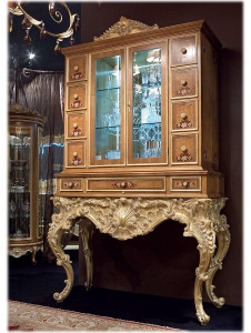 Витрина  RAMPOLDI HEL 02