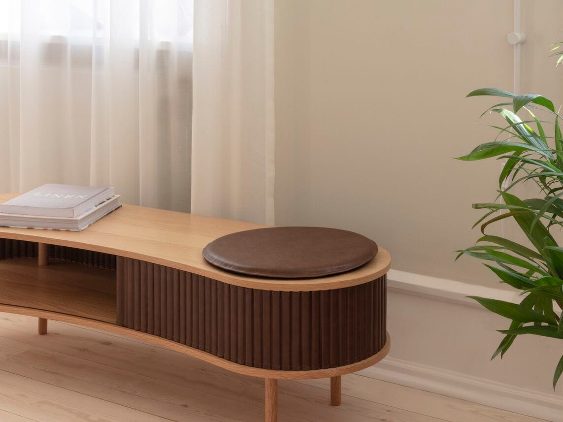 Деревянный шкаф для телевизора UMAGE Audacious ARCH-00093662 - Вид №4