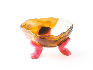 Чашка из смолы