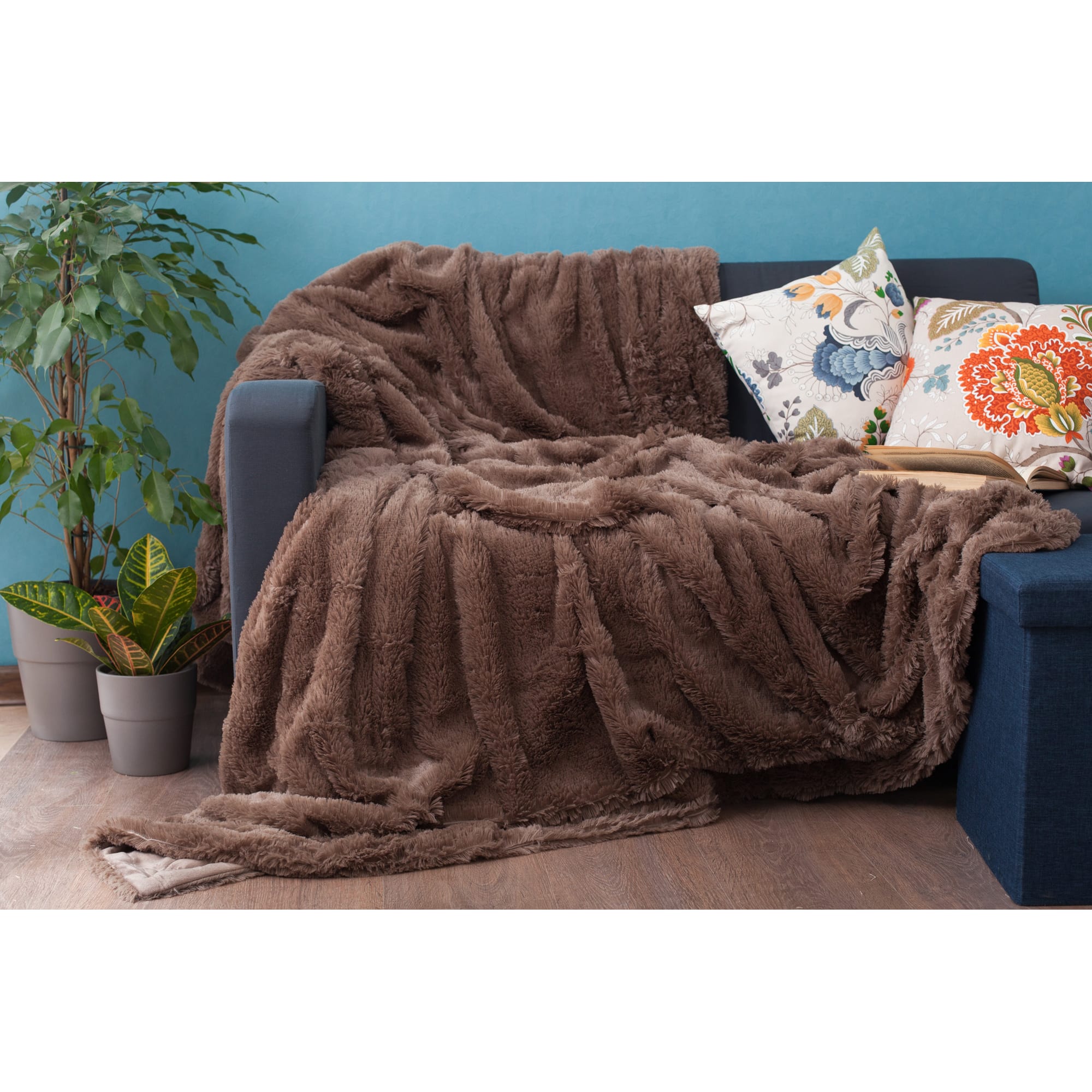 18680761 Плед декоративный 200х220 см, искусственный мех, цвет коричневый Santreyd  - Вид №9