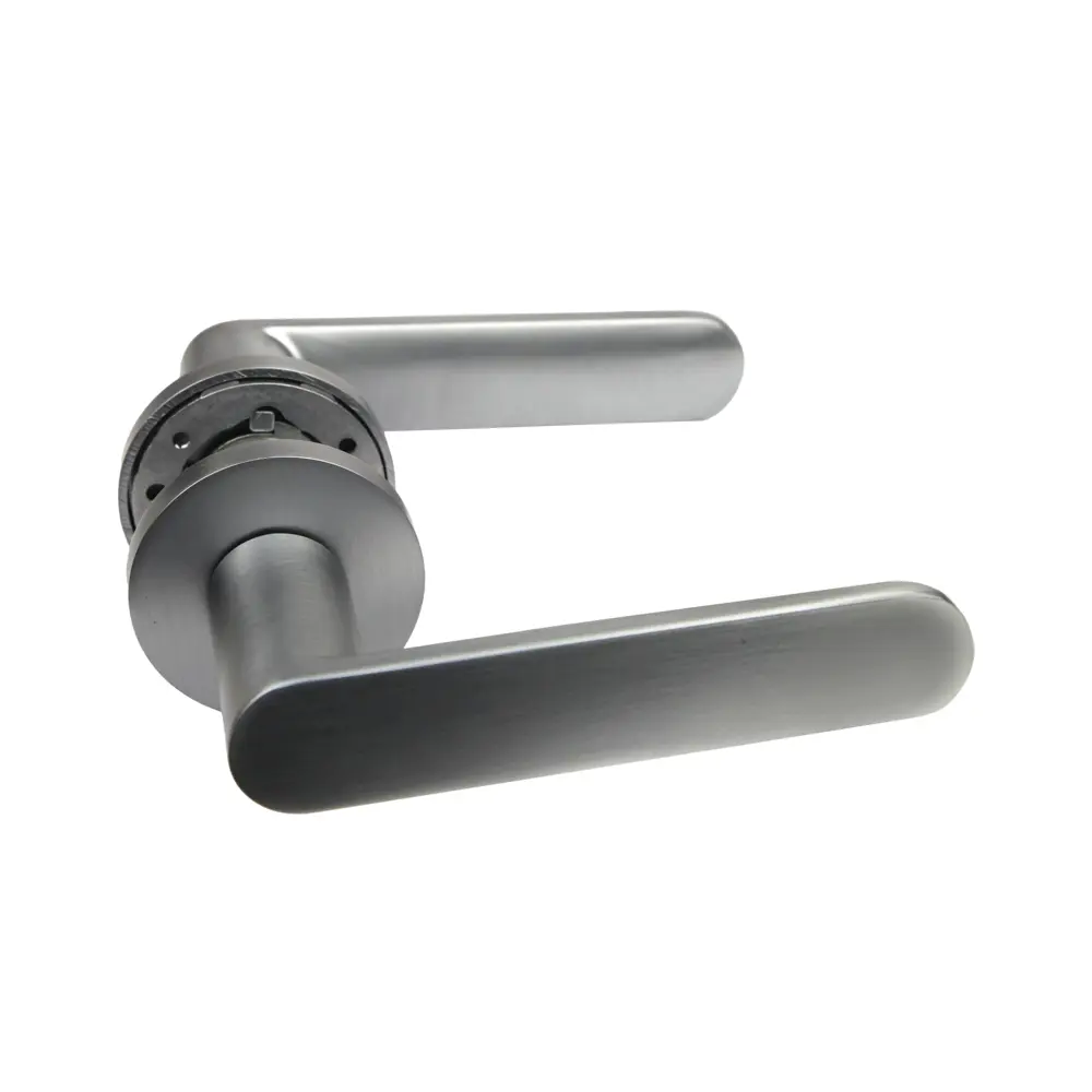 Дверная ручка на розетке KREAFORTA Шуя без запирания цвет хром STLM-2045026