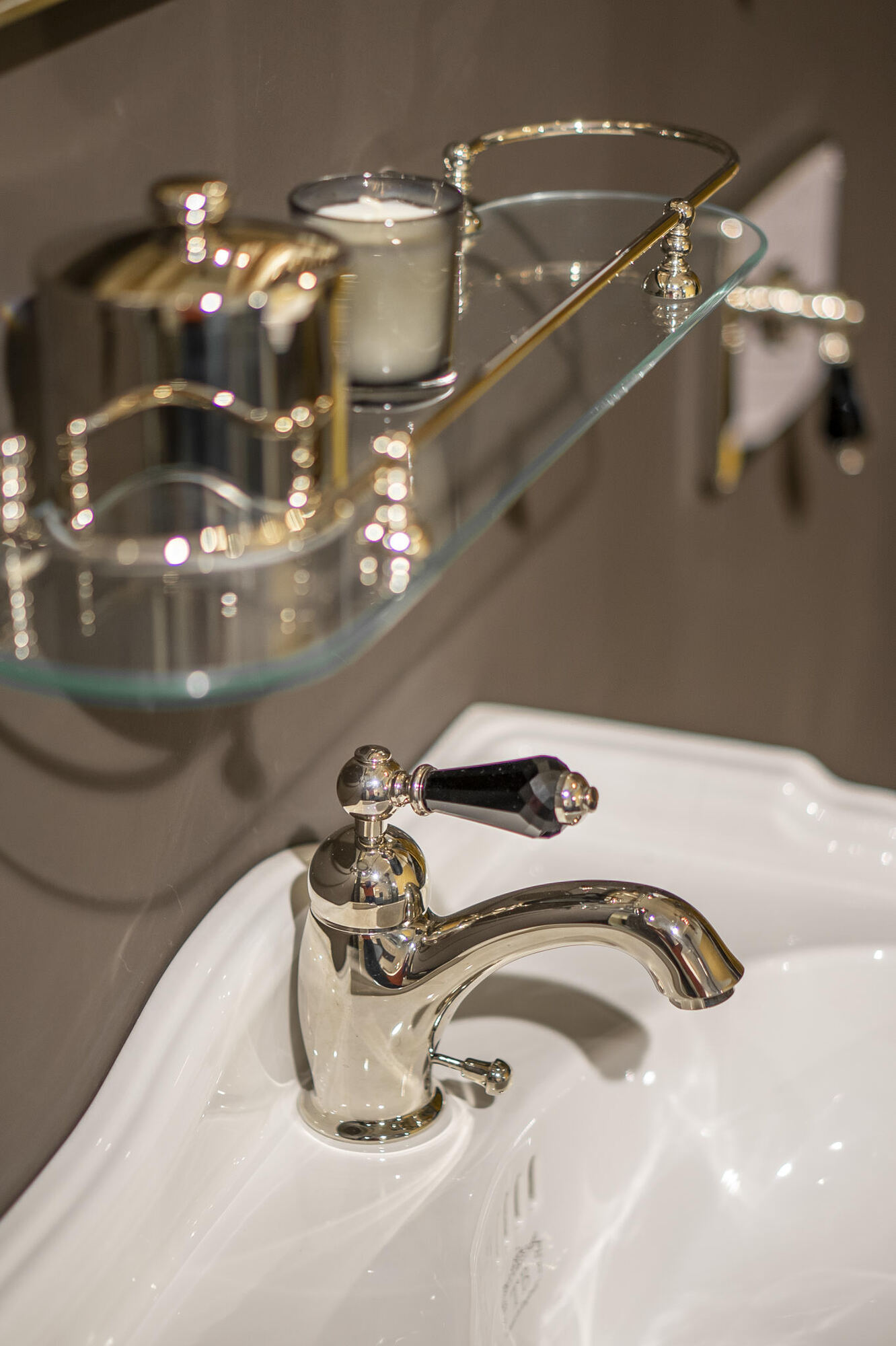 Traditional bathrooms Полка Kingston Gallery Tb6365.bn  - Вид №3