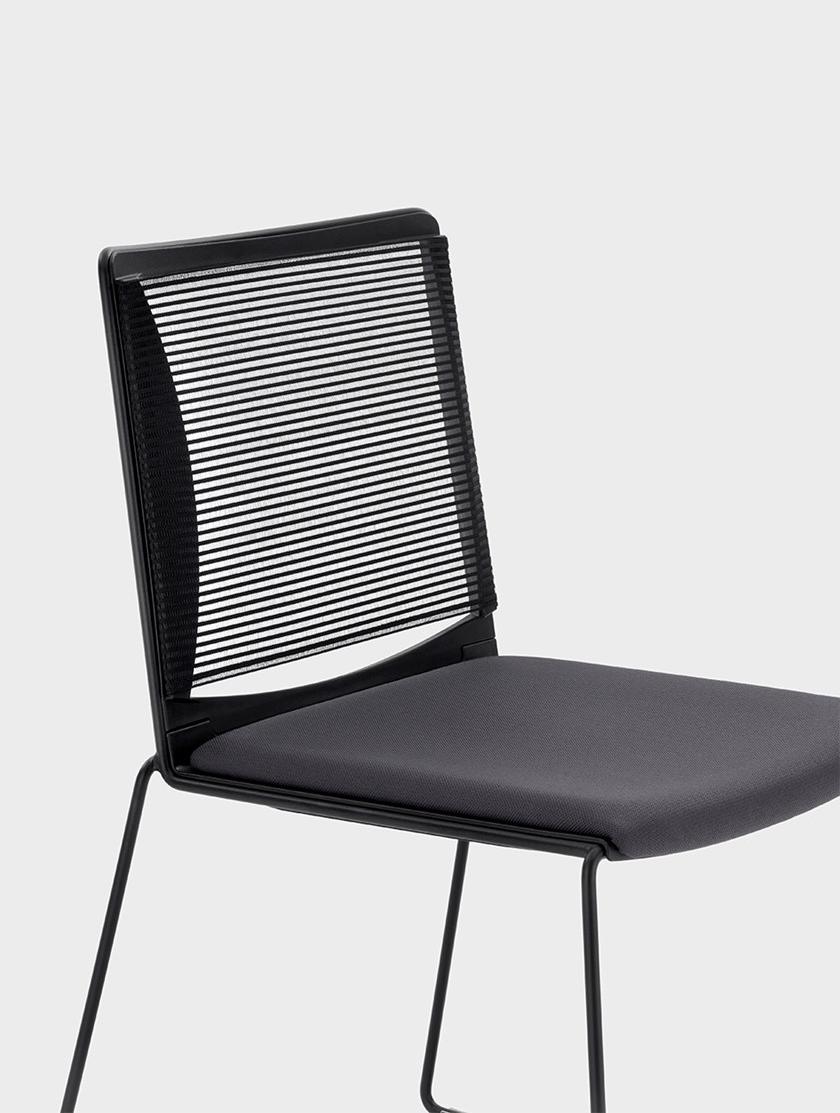 Viganò Стул на санках из ткани со встроенной подушкой Winner sun-id-1388009 - Вид №3