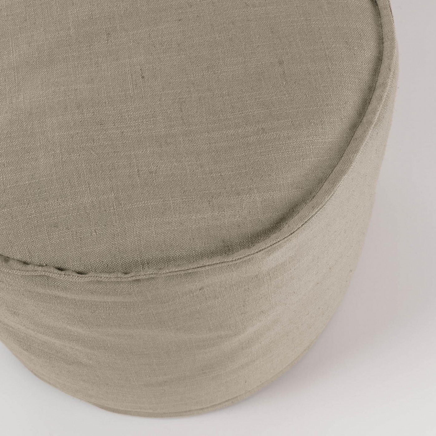 082586 Пуф Ø 42 см бежевый La Forma Maelina 