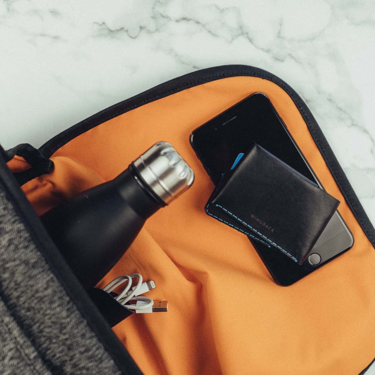 W102CHAR Карточный кошелек - уголь Wingback  - Вид №5