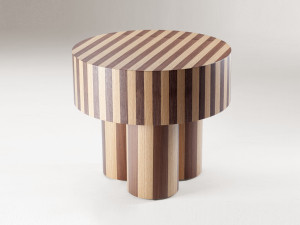 Высокий круглый журнальный столик из дуба и грецкого ореха