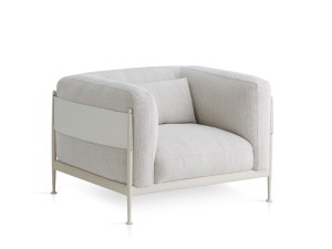 Мягкое тканевое садовое кресло с подлокотниками