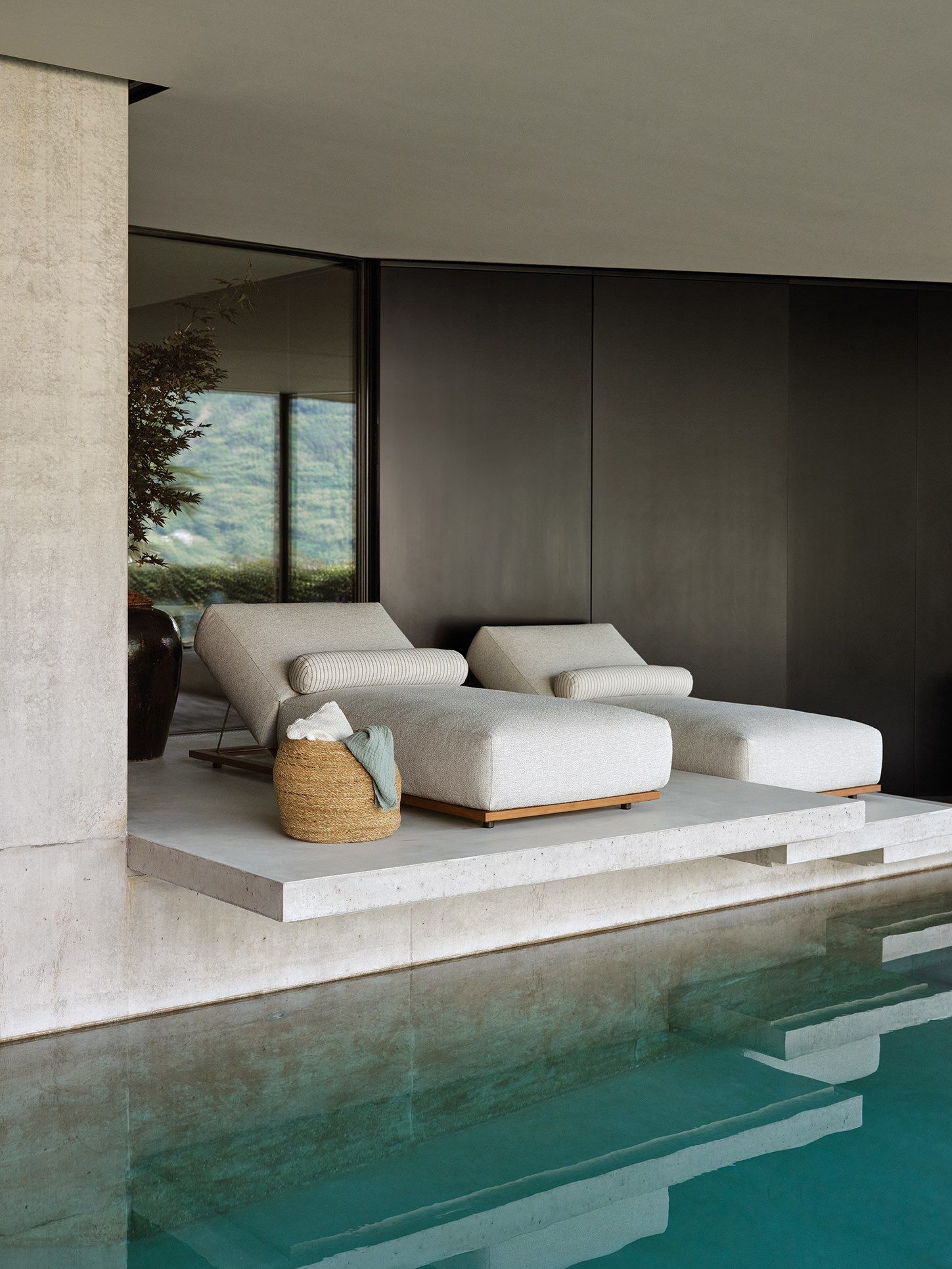 Садовая кровать с откидной спинкой из технической ткани Meridiani Claud Open Air ARCH-00081291 - Вид №2