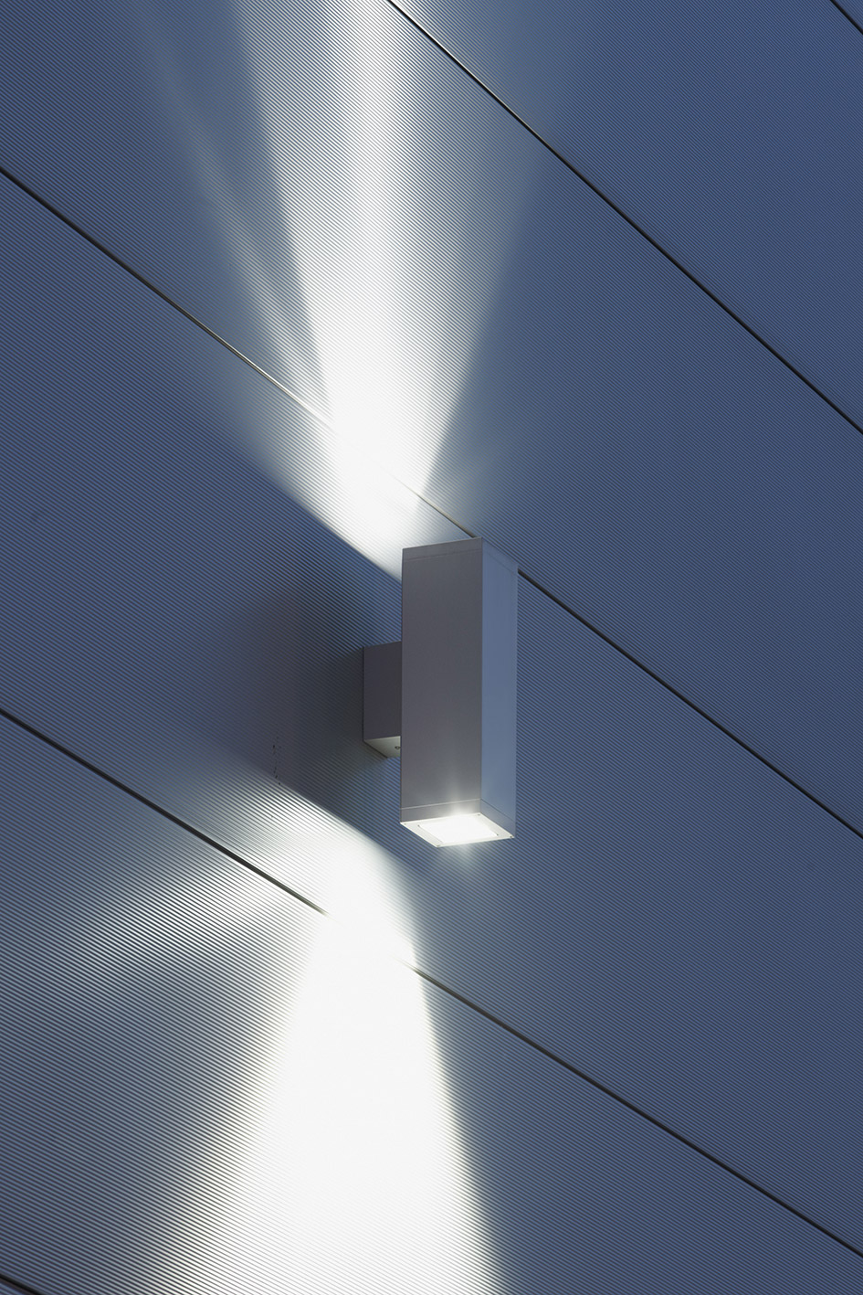 8437311 Подсветка стены Platek TETRA 140 Applique  TETRA 140 Wall lamp - 18 LED 3000K 12°  - Вид №3