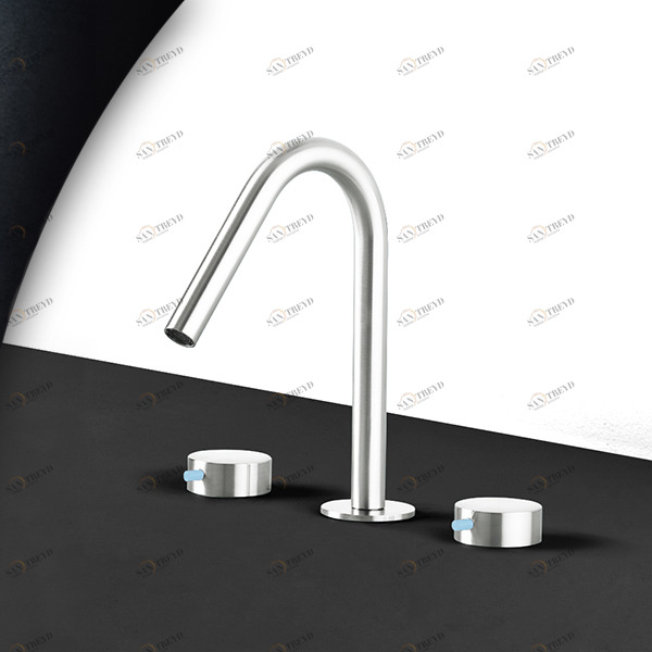 Смеситель для раковины сталь глянцевая с голубой ручкой Toki Radomonte TKI23LCIL37