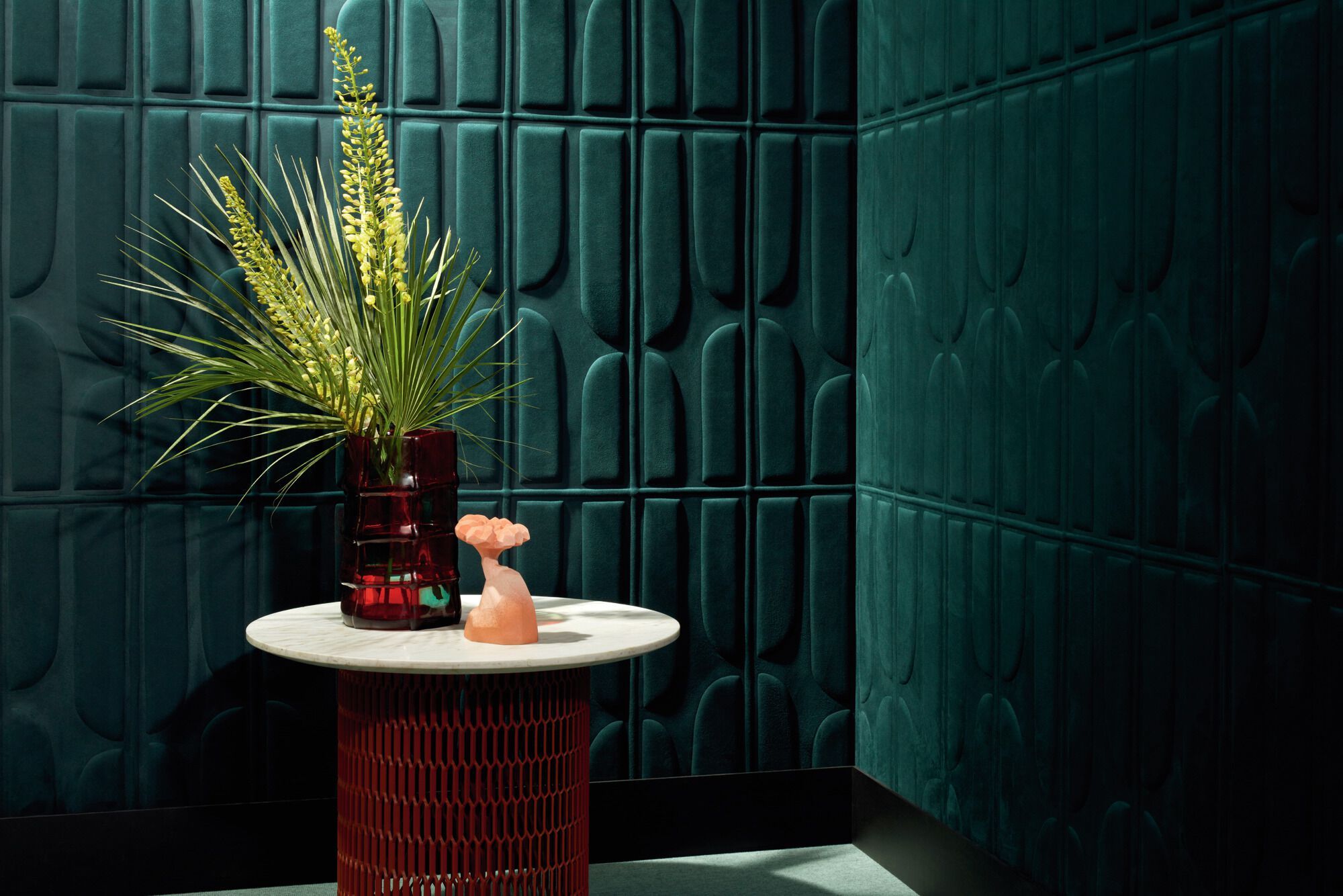 Полиэфирная моющаяся настенная ткань Élitis Forms ARCH-00137537