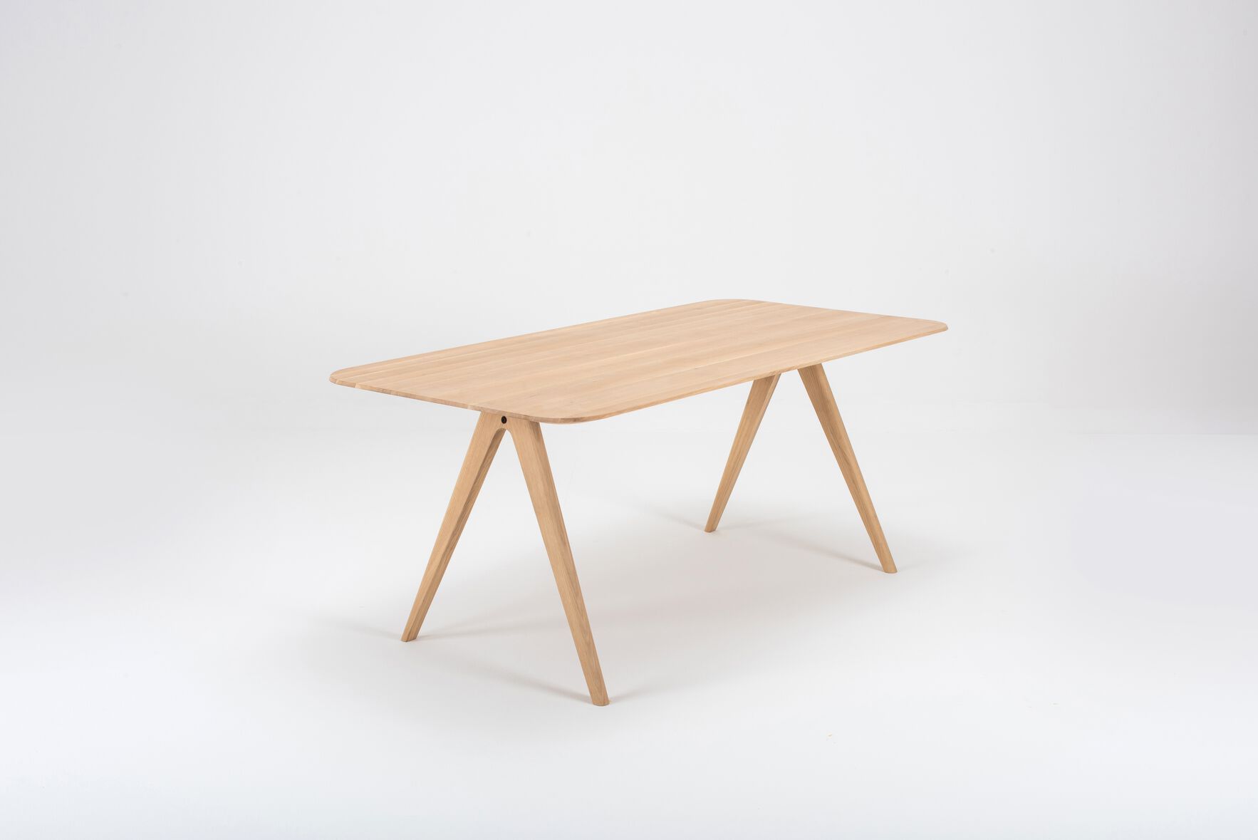 Прямоугольный дубовый стол Gazzda Ava ARCH-00093703 - Вид №10