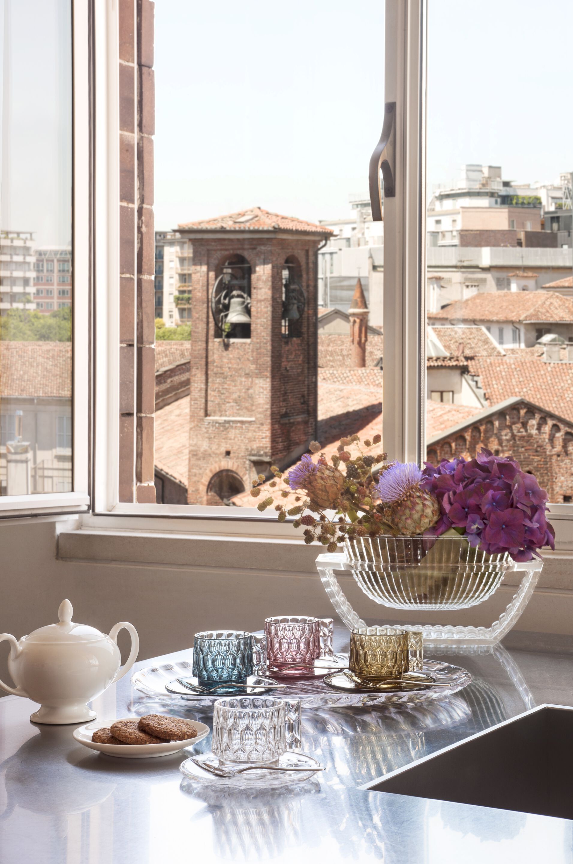 Набор кофейных чашек из инженерного пластика с блюдцем Kartell Jellies Family ARCH-00146181 - Вид №1