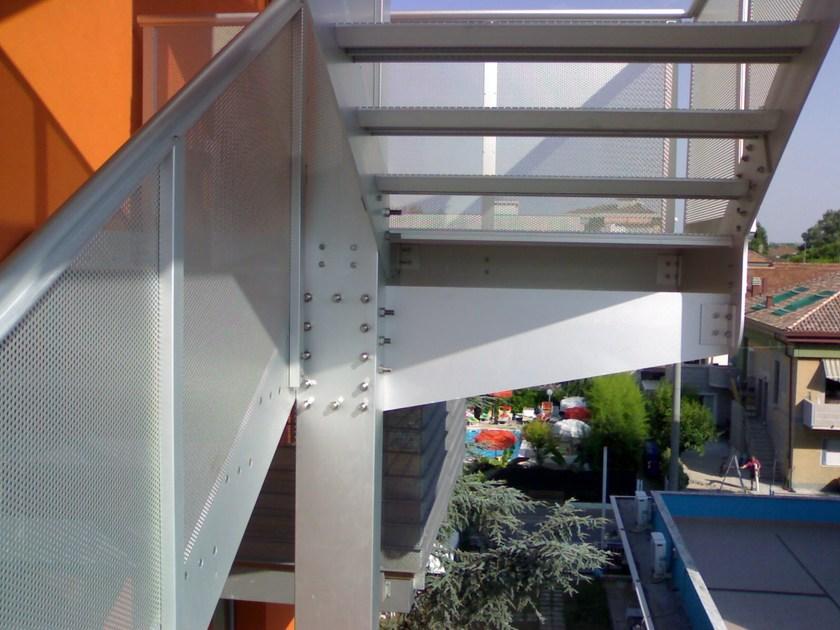 ALUSCALAE Пожарная лестница из алюминия с центральной структурой sun-id-1384798 - Вид №2