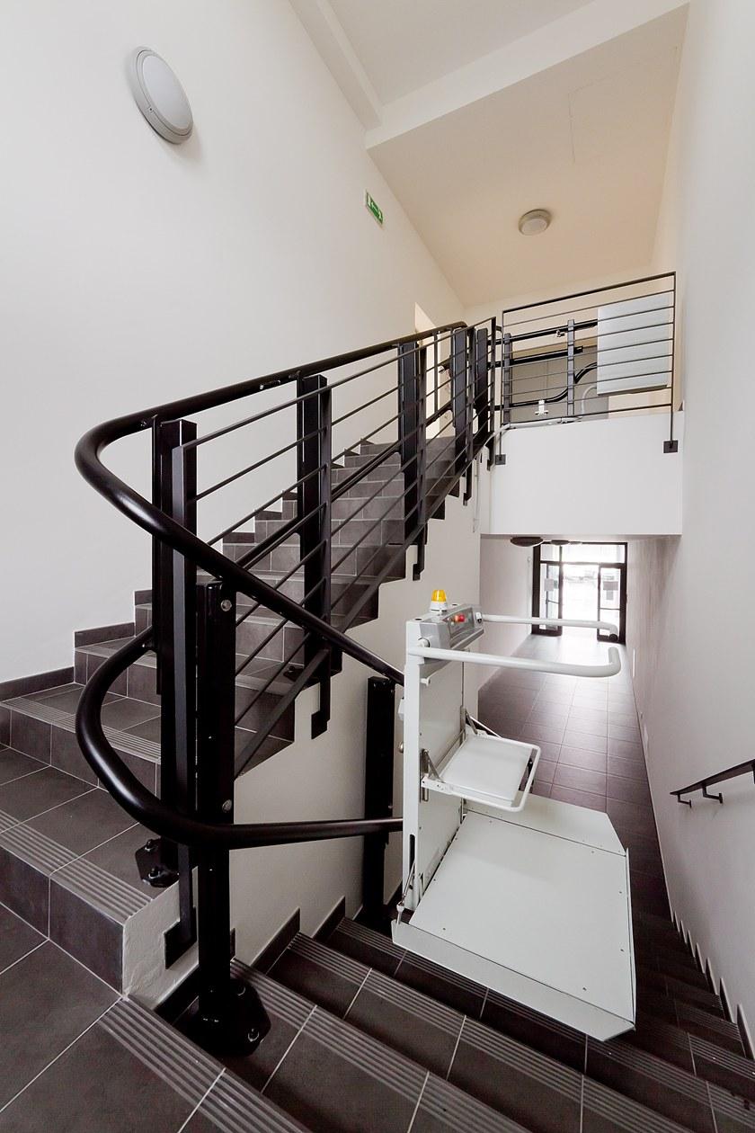 KONE Лестничный подъемник с платформой Kone motus sun-id-1482722 - Вид №4