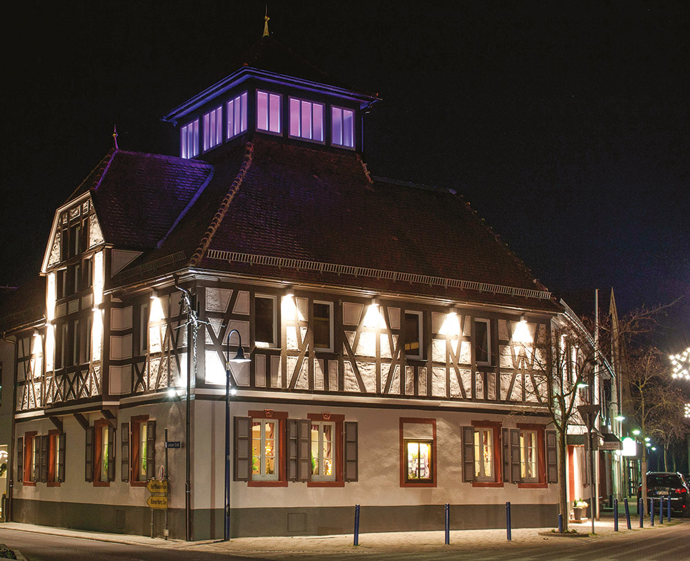 1517368 Проектор Platek ONE 2.0 Proiettore  ONE 2.0 Floodlight - 9 LED 4000K 48°  - Вид №2