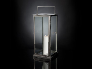 Фонарь из стали и стекла