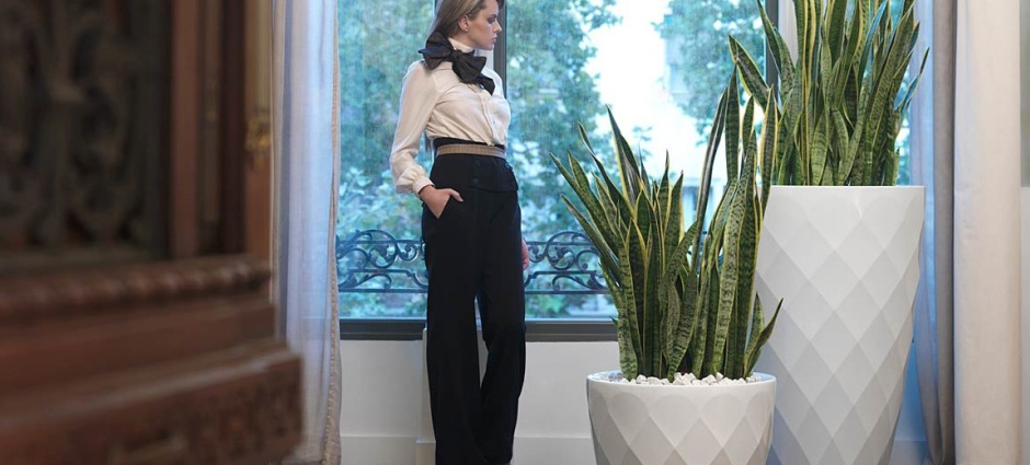 002235 Кашпо Vondom Vases