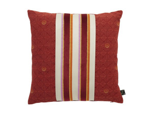 Квадратная подушка из ткани