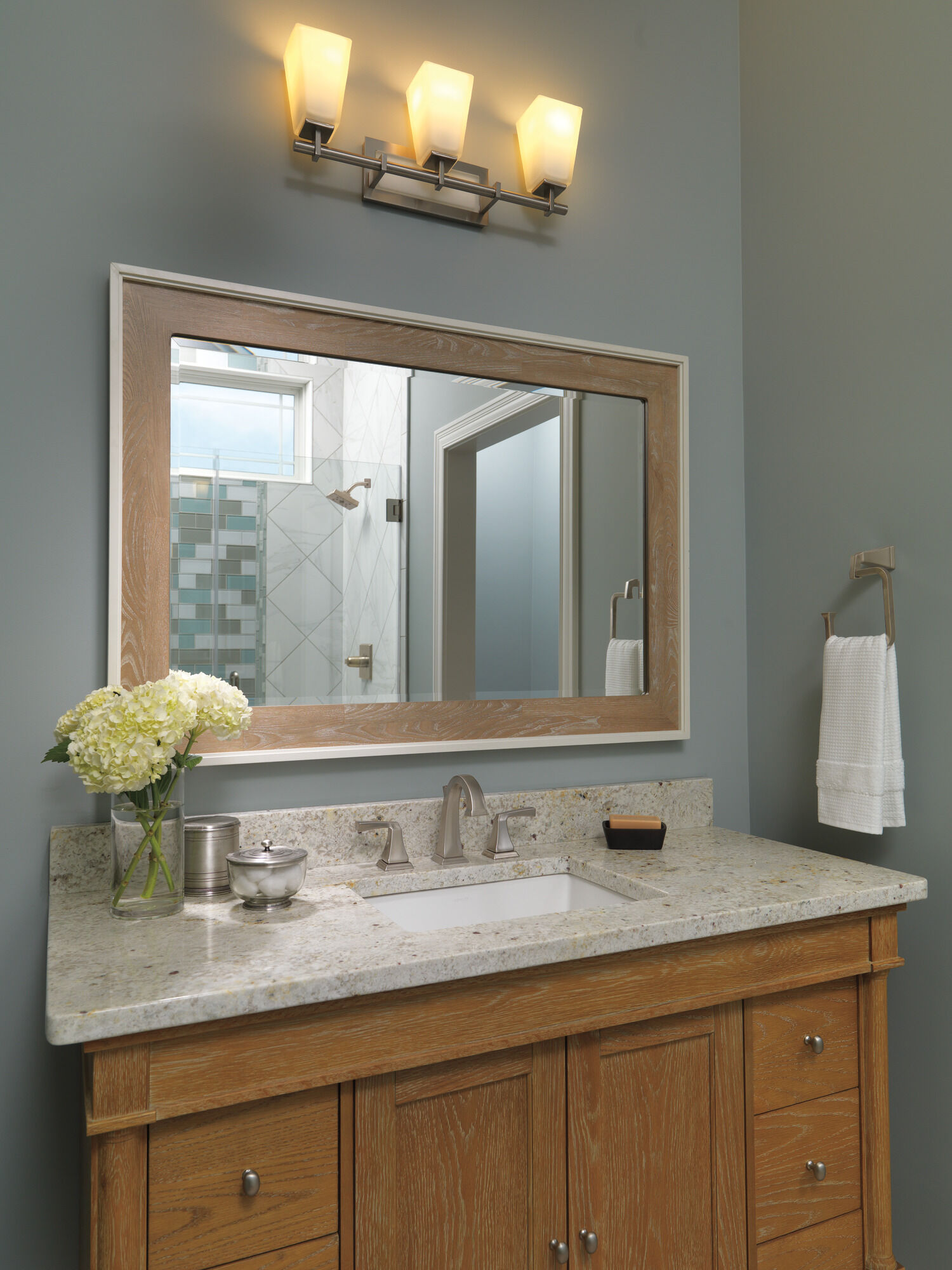 75146-SS Кольцо для полотенца Delta Faucet Dryden Нержавеющая сталь  - Вид №4