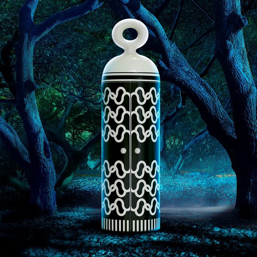 Scarlet Splendour Комод из мдф с распашными дверцами Vanilla noir sun-id-1474526 - Вид №4