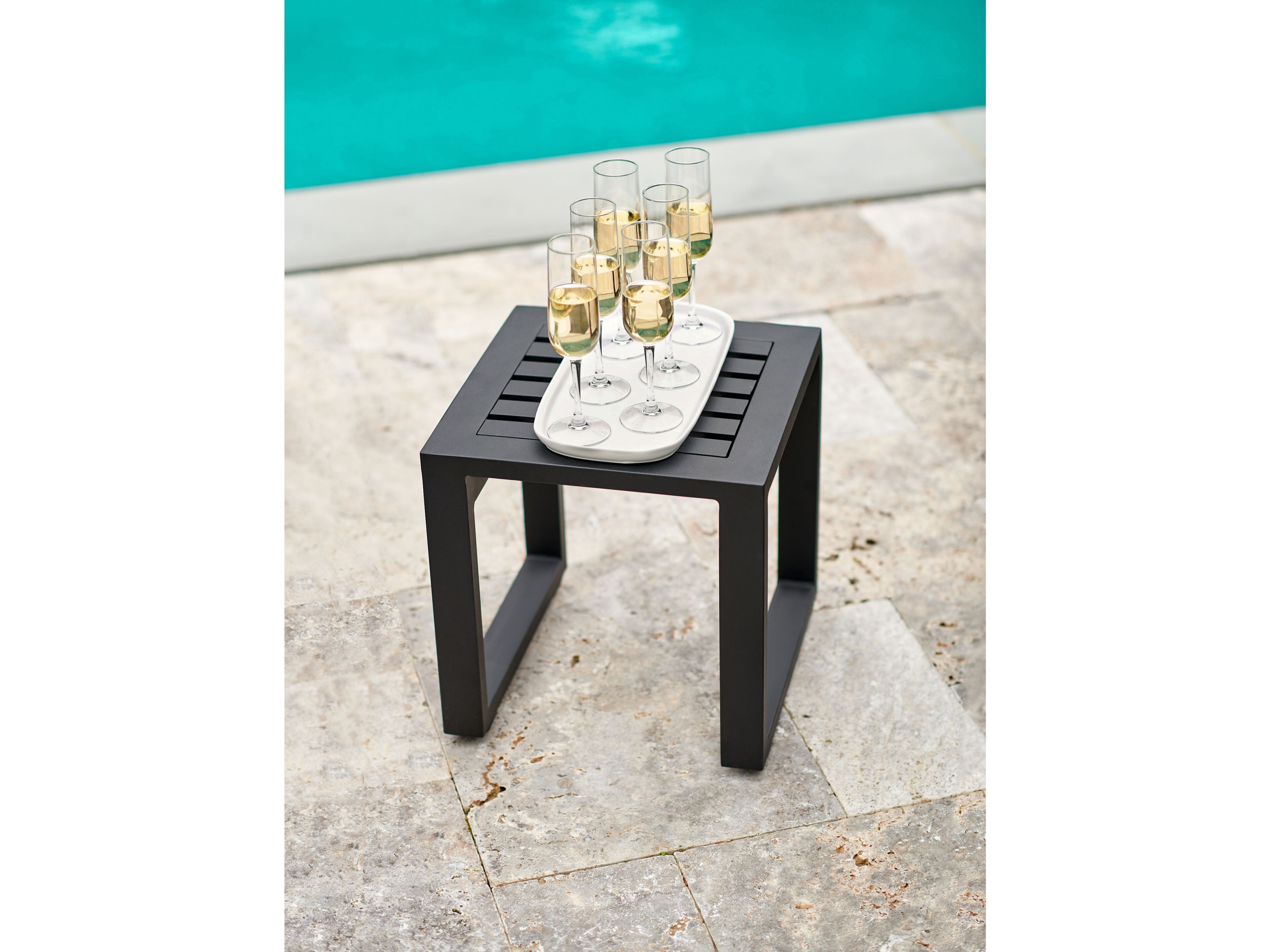 Квадратный алюминиевый журнальный столик Walters Tidal ARCH-00140452 - Вид №3