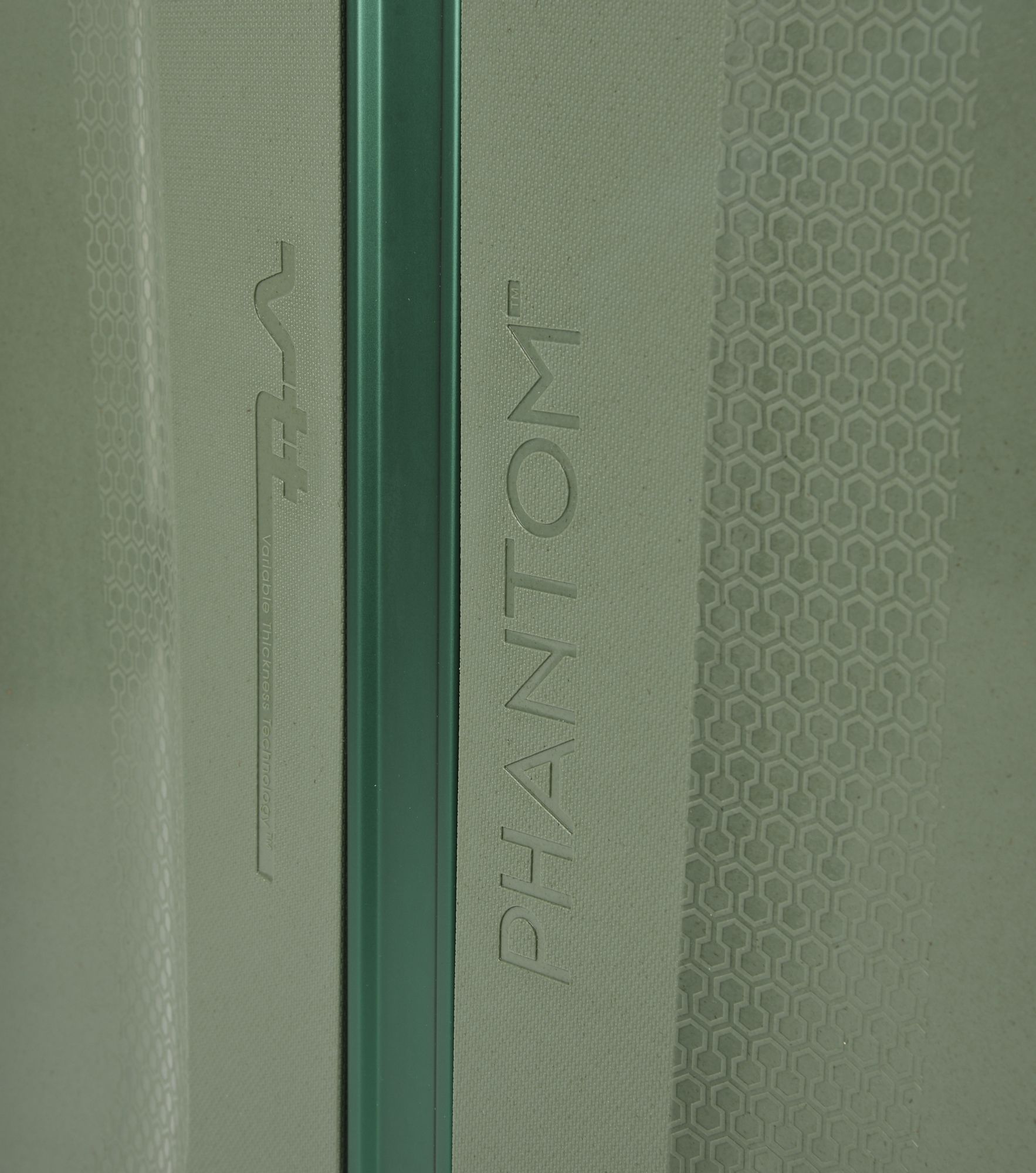 EPB402-24 Чемодан EPB402 Spinner M Epic Phantom BIO  - Вид №7