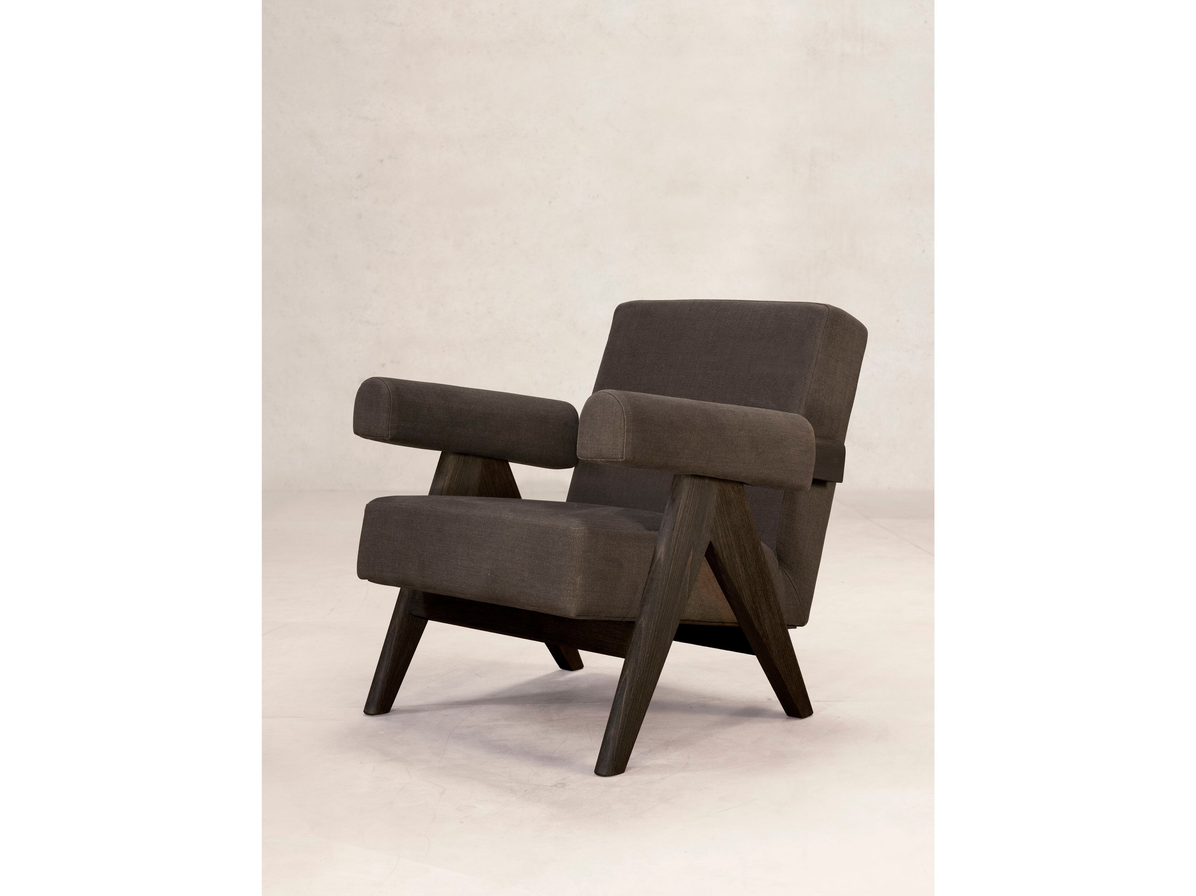 Тканевое кресло с подлокотниками Phantom Hands Zanav ARCH-00148640 - Вид №3