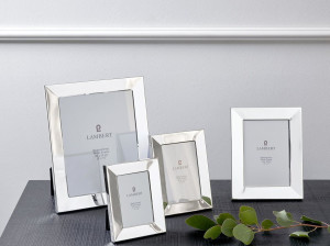 Латунная рамка