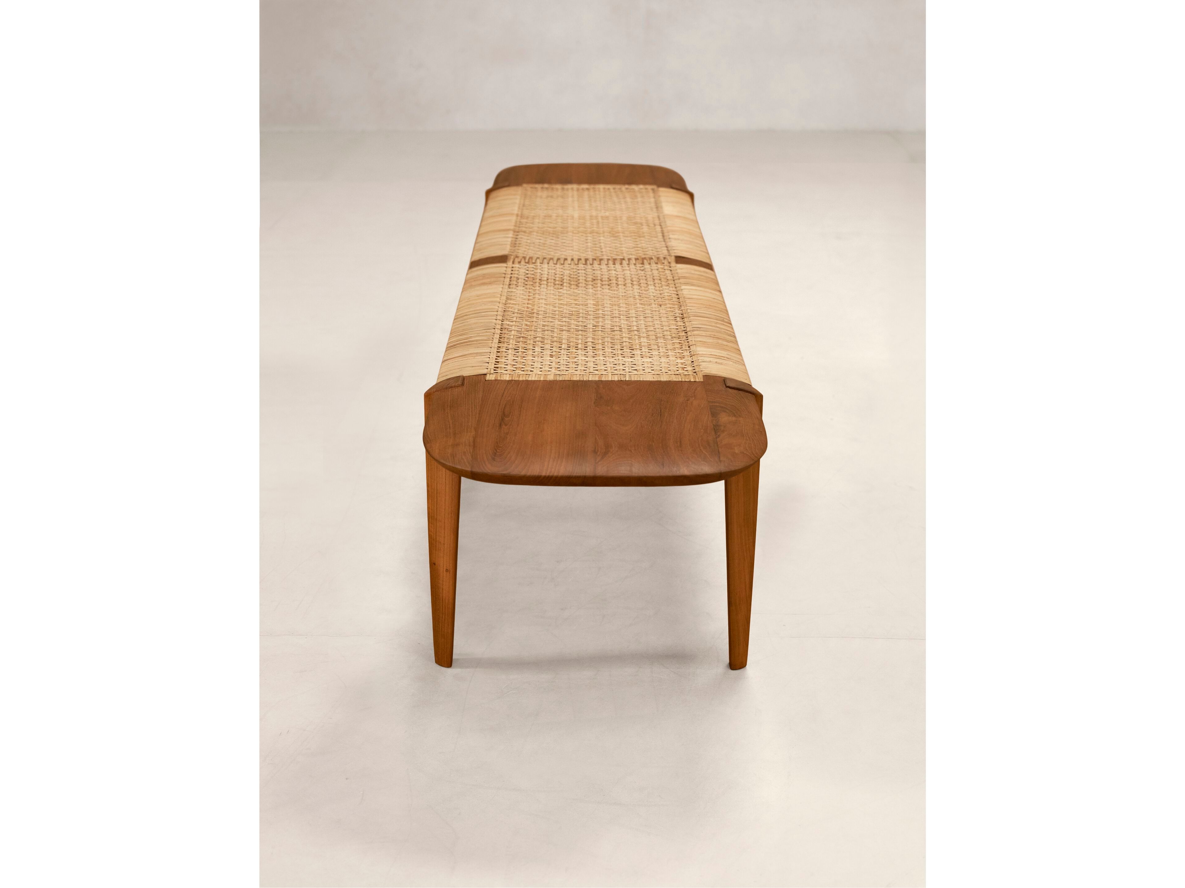 Скамейка из тикового дерева Phantom Hands Tangāli ARCH-00097989 - Вид №3