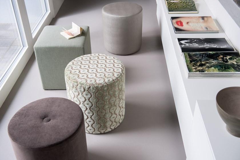 Пуф из квадратной ткани с обивкой Rebecca Santreyd sun-id-1458033 - Вид №4